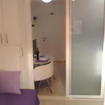 Ana *